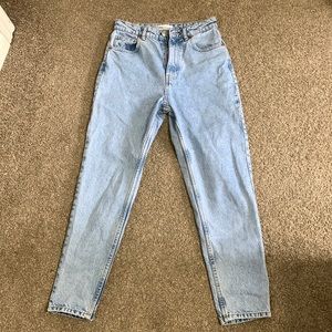 Zara Mom Light Wash Jeans- High Rise